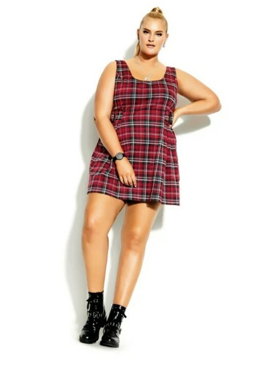 【新品未使用タグ付き】Paddington Mini Dress Dresses | Green Animal Flutter Sleeve Mini Dress | Dorothy