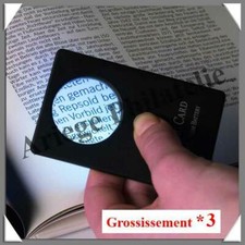 LOUPE de POCHE Type Carte Bancaire - 1 LED - Grossissement x3 - Lentille 33 mm 