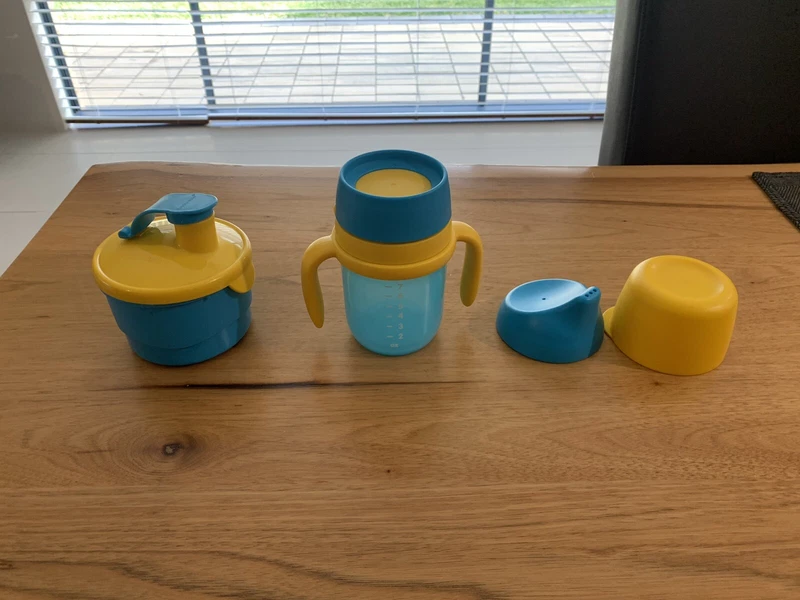 tupperware formula dispenser