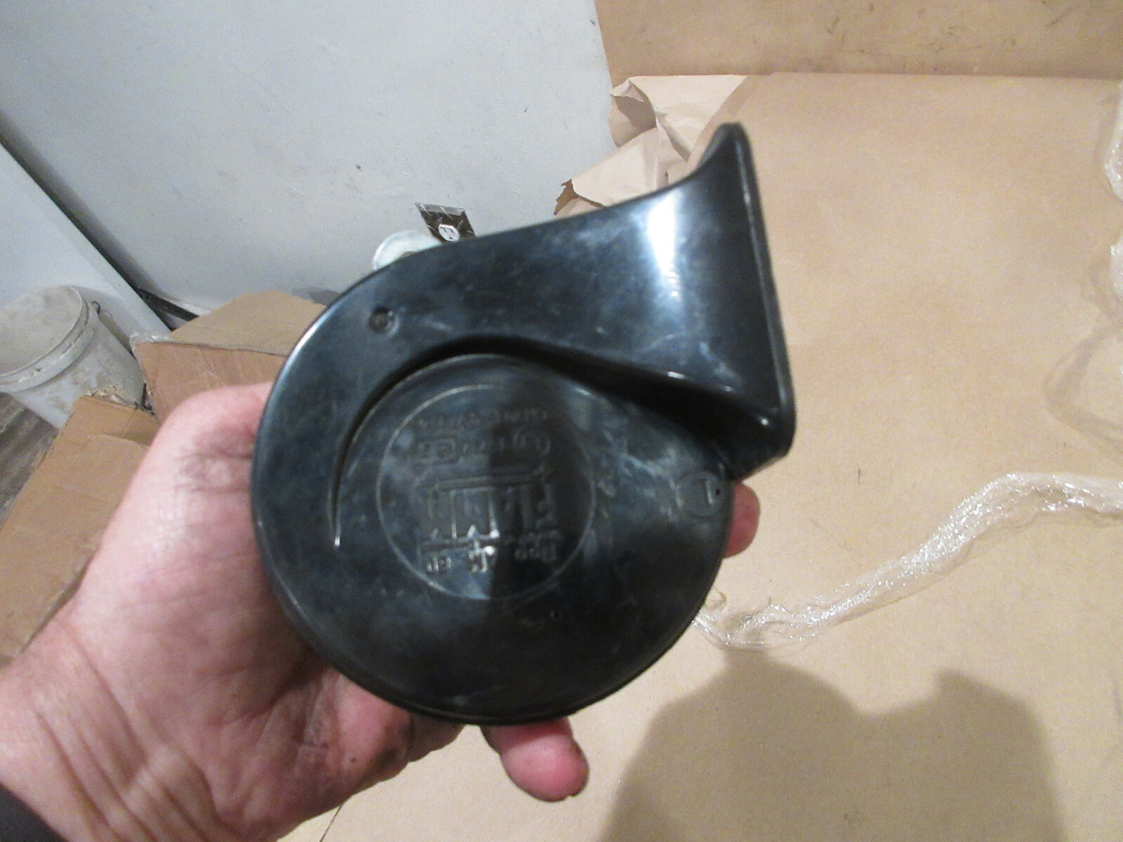 Lamborghini Diablo,, Low Tone Horn  Part# 005935217