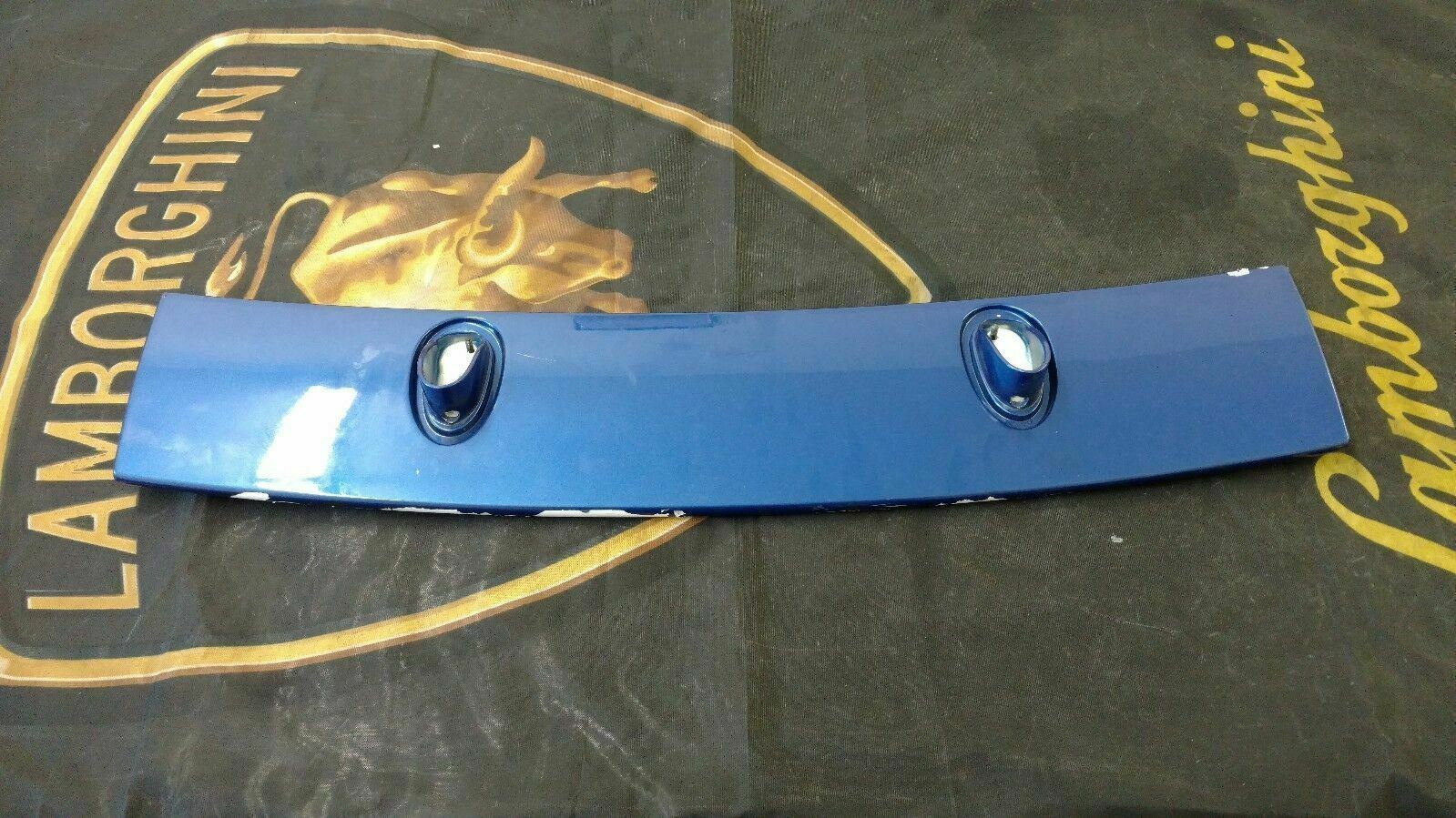 LAMBORGHINI GALLARDO REAR WING SPOILER OEM 400862613 NO CAMERA 
