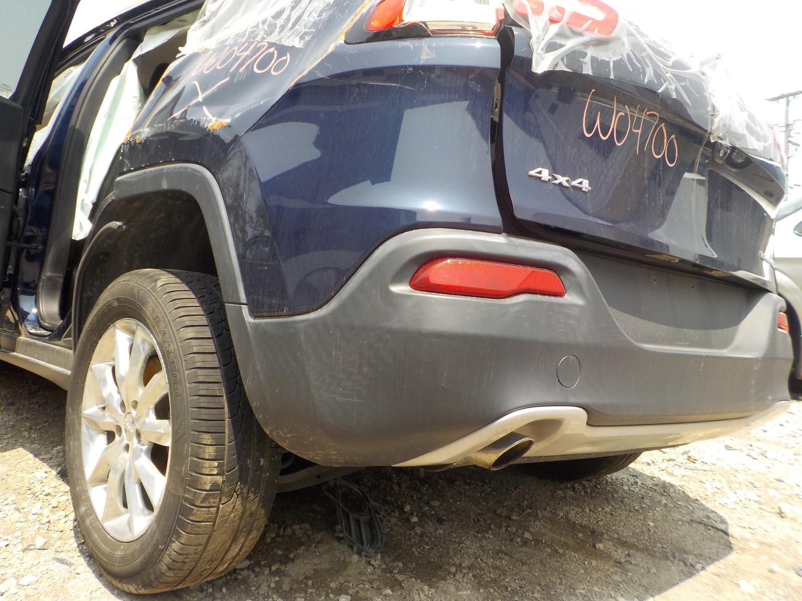 Used Speedometer Gauge fits: 2014 Jeep Cherokee cluster MPH 140 MPH 2.4L 3.5`` d