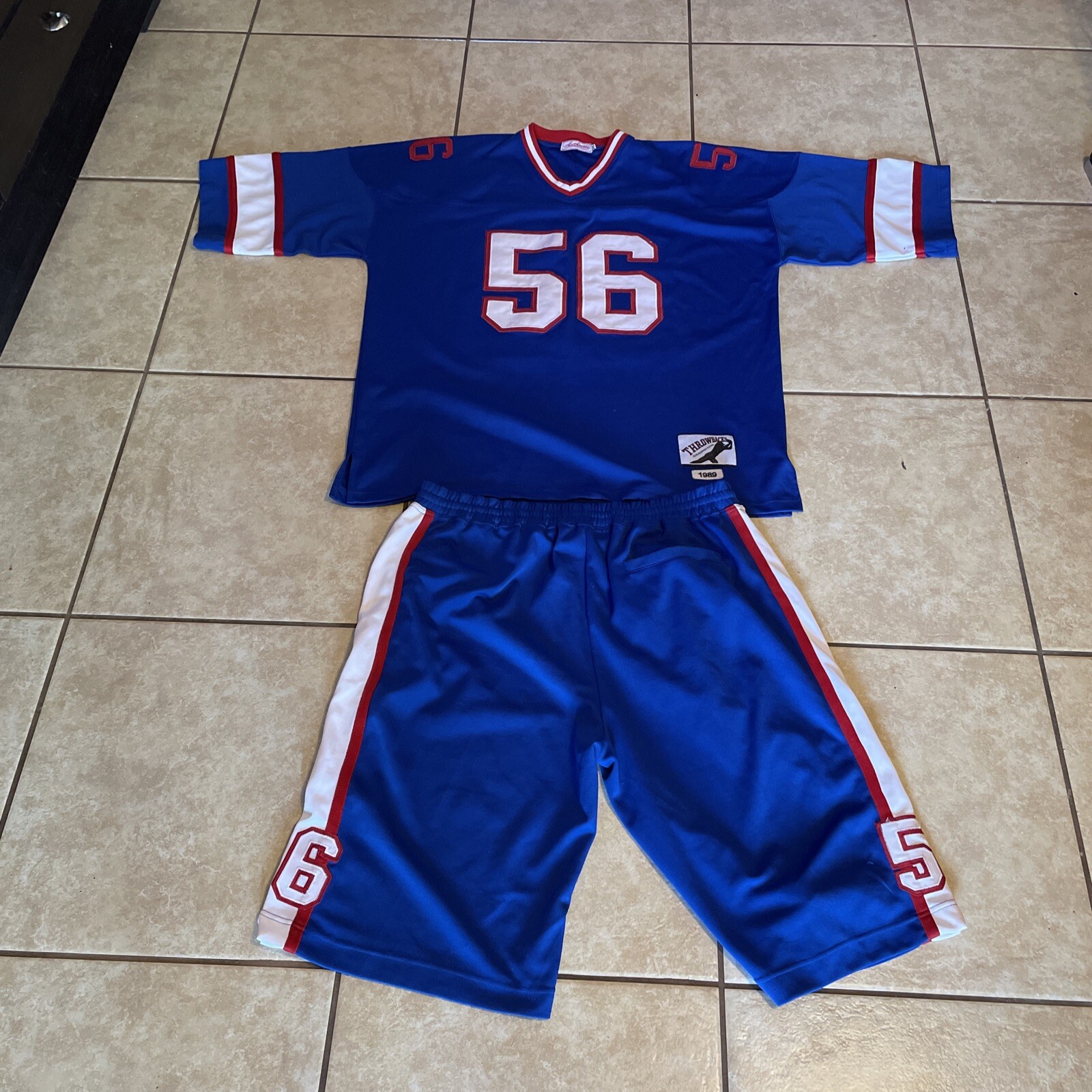 Picture 1 of 12