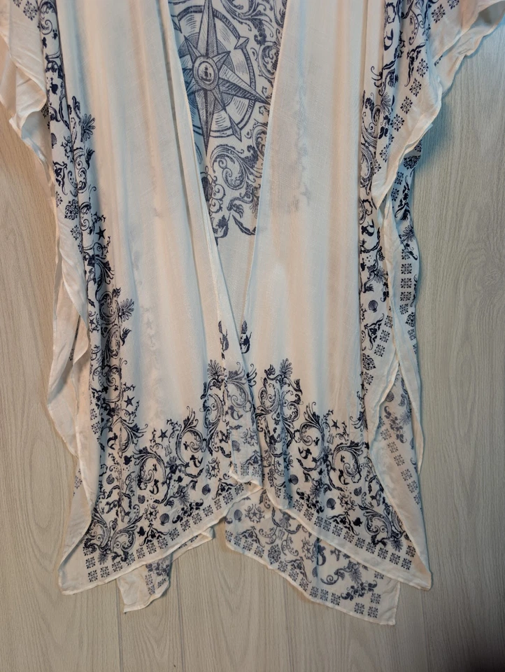 Kimono Ariel 4D Disney La Sirenita Nuevo con Etiquetas Torrid - Azul Marfil Talla 1/2X Foto 3 de 4