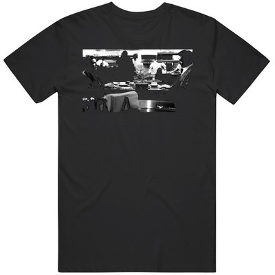 Heat Cafe Scene Neil McCauley Vincent Hanna Gift  Movie Fan v2 T Shirt