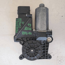 A1688201342 Heckscheibenmotor. Links MERCEDES-BENZ Classe A (W168) 140 Ber.