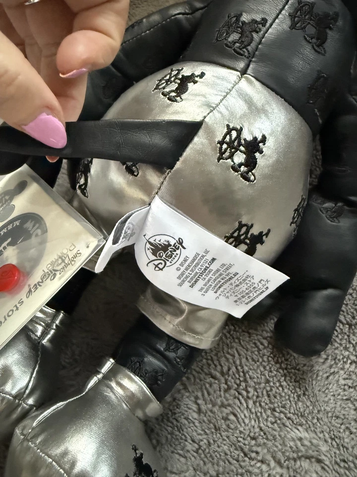 ✨ New Disney Store Mickey Mouse Memories Plush Toy #1/12 January Immaculate ✨ - Image 4 of 4