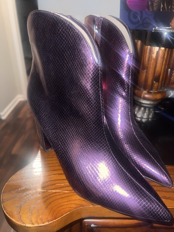 Nine West Women's Purple Snakeskin Leather Ankle Bootie Pointed Toe Zip 11