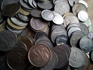 Lot De 200 Monnaies Belgique Avant Euro Non Nettoyer Voir Foto