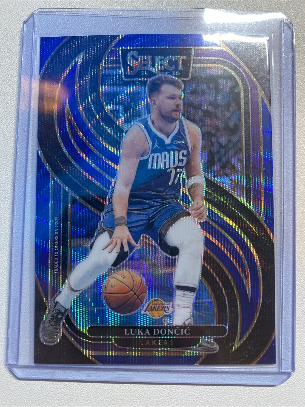Luka Doncic 2024-25 Select Premier Wave Blue Prizm /75