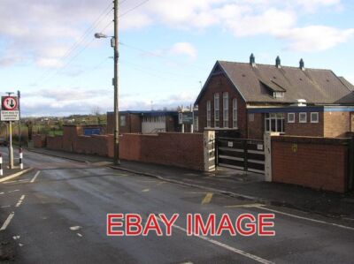 FOTO ST.CHAD'S ELEMENTARY SCHOOL : WITTON PARK 2006