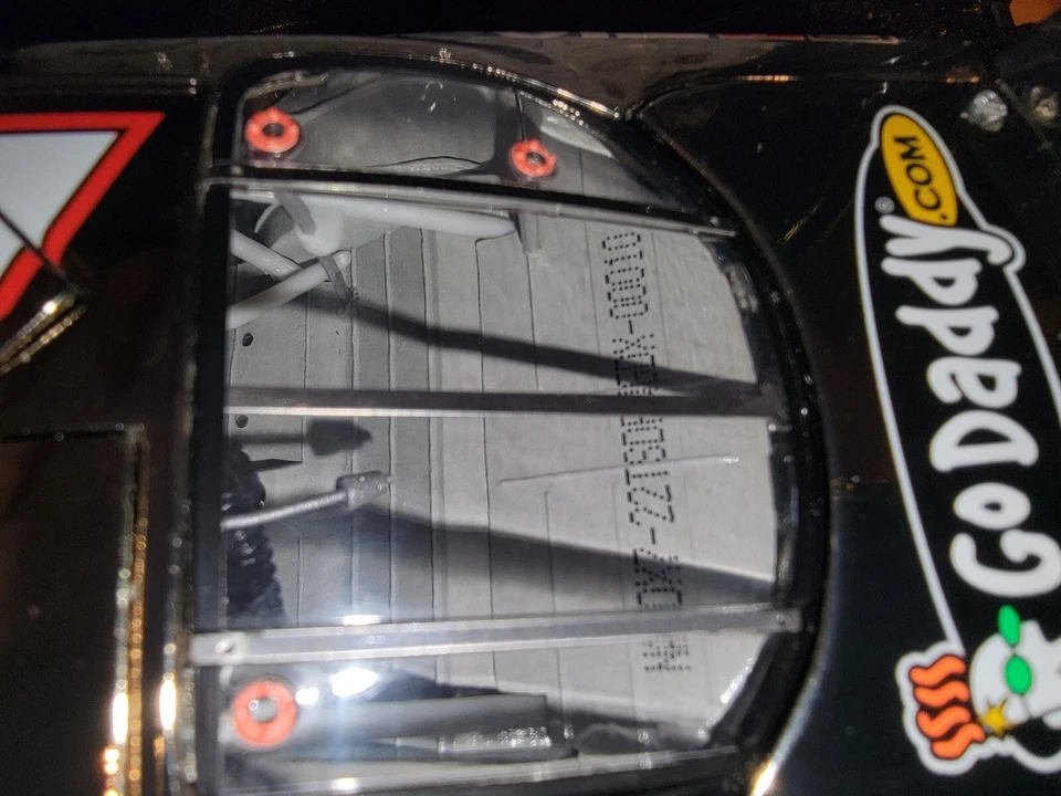 2010 Danica Patrick #7 autografado TISSUET 1:24 ELITE Impala - Acabamento OURO branco - Imagem 4 de 4