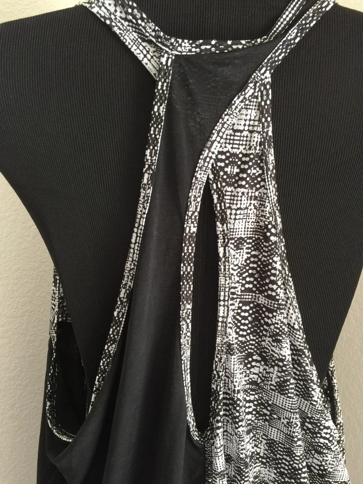 Camiseta sin mangas Soybu negra blanca cruzada espalda sin mangas atlética gimnasio yoga talla L Foto 4 de 4