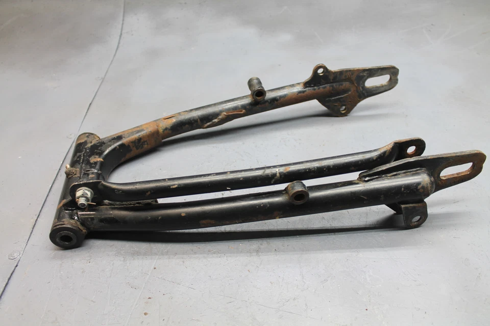 Kawasaki F7 1971 basculante de enduro Foto 2 de 4