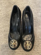 TORY BURCH Black Suede Leather Pumps Gold Logo Stacked Block Heel Size 8M