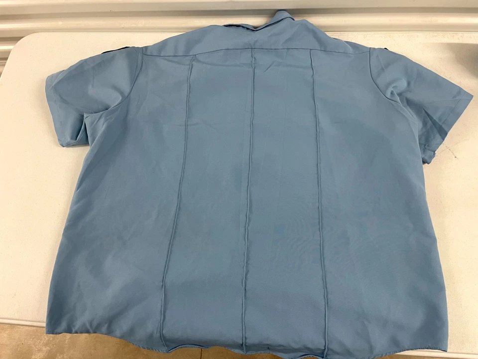 Lote de 3 Camisas de Seguridad Uniformes Para Hombre 20 Bolsillos Azul Logo Manga Corta Abotonadas Foto 4 de 4