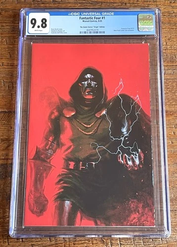 FANTASTIC FOUR #1 CGC 9.8 GABRIELE DELL OTTO NYCC EXCL DR. DOOM VIRGIN VARIANT