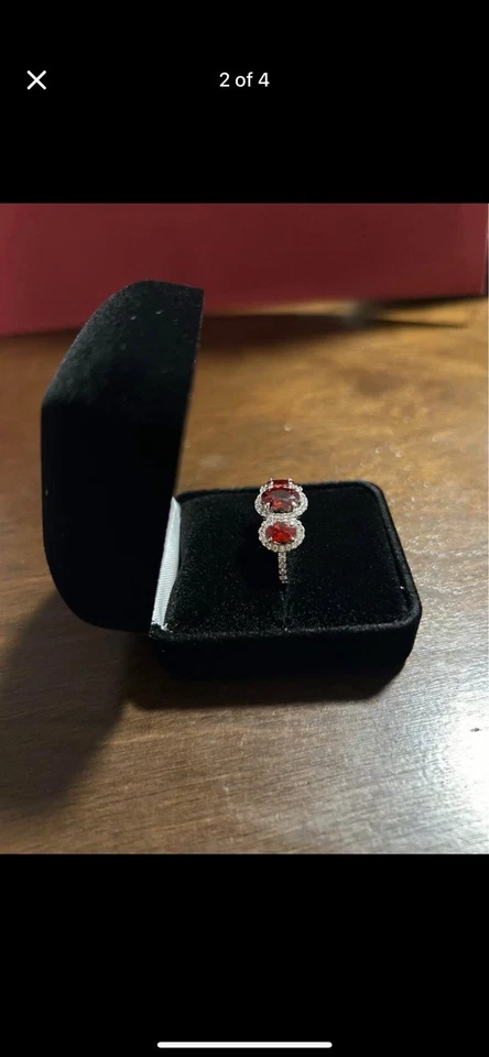 Anel de coquetel de prata esterlina com pedra vermelha - Imagem 2 de 4