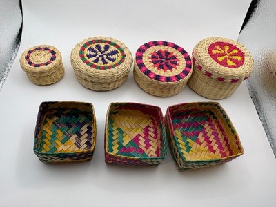 Miniature Woven Baskets Round w/Lids & Open Square (Lot of 7)