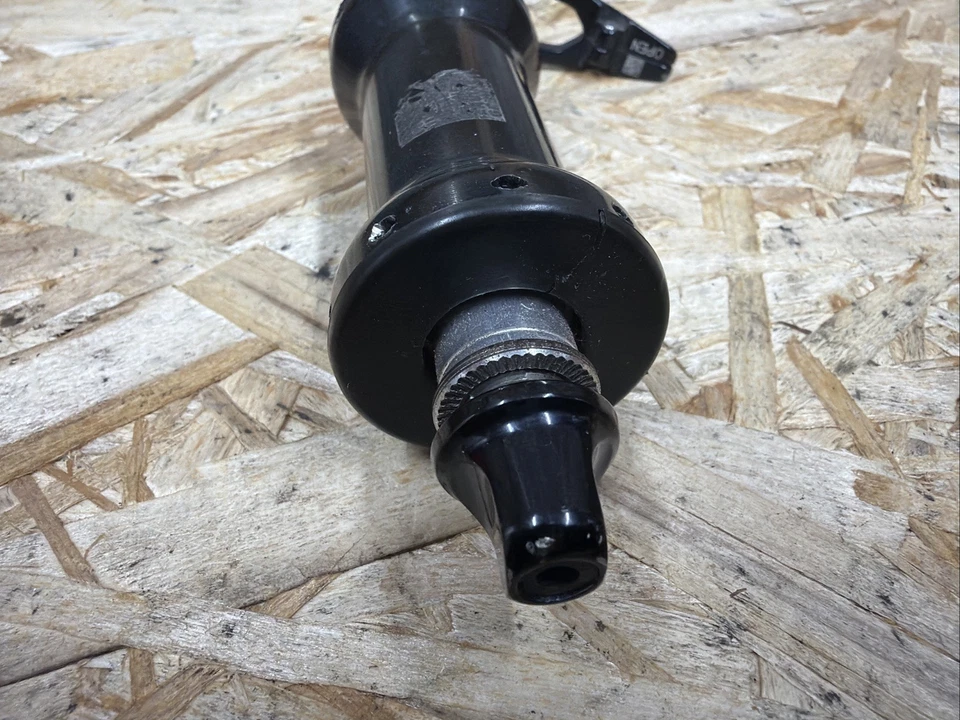 Buje delantero Campagnolo Bora One 100 mm 18h 18 radios agujero de Bora una rueda Foto 3 de 4