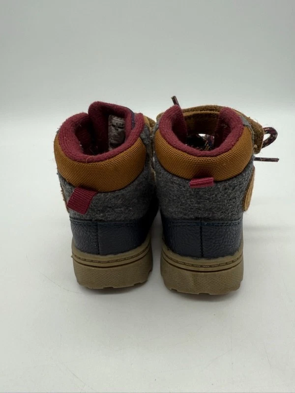 Botas de pato unisex Carter's para niños pequeños talla 5 Foto 3 de 4