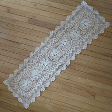 Table Runner Dresser Scarf Crochet Floral Scalop Trim Grandmacore 25x48" New
