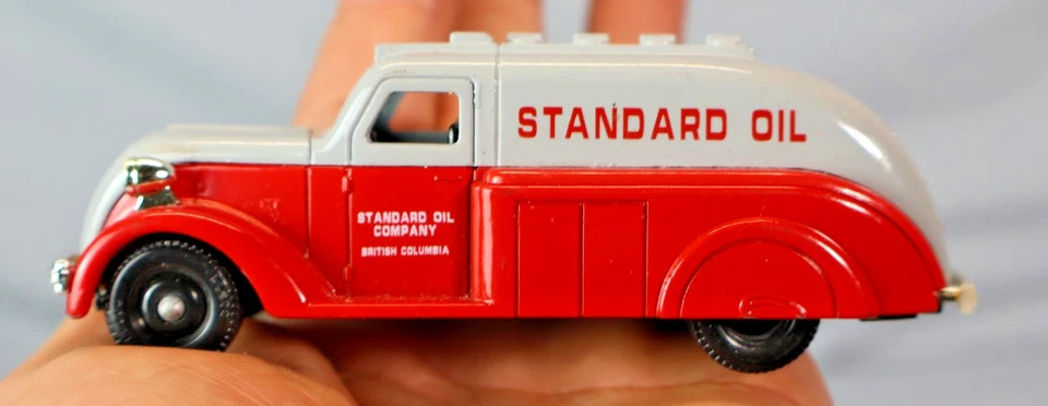 Camión cisterna de aceite estándar Lledo de colección fundido a presión hecho en Inglaterra Chevron Nº 15 Foto 3 de 4