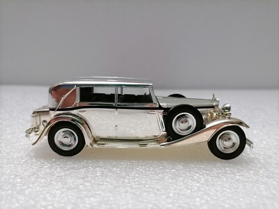 MAYBACH  1:43モデル Amazon.com: Almost Real Mercedes-Benz Maybach S-Class 2019 1