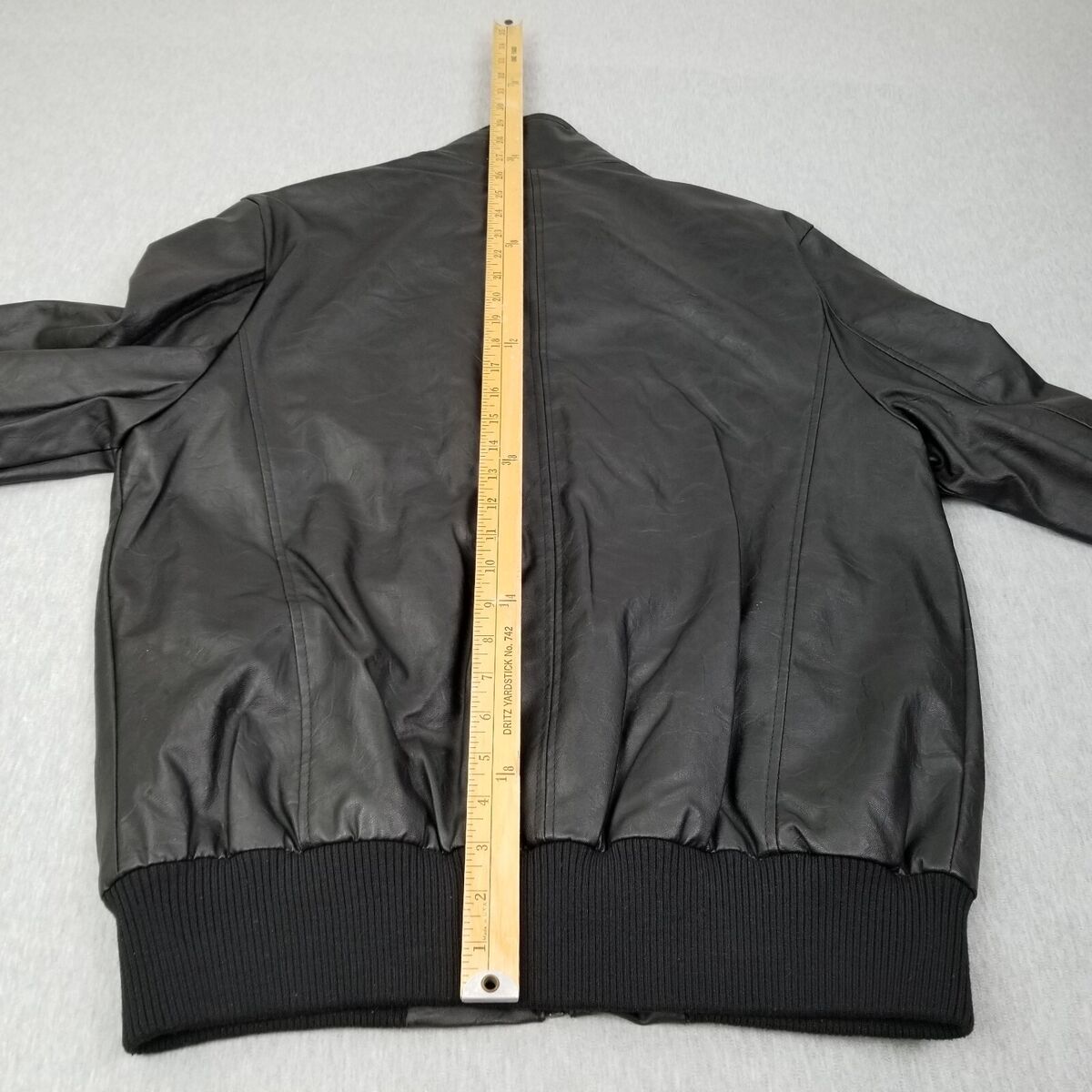 Marc Ecko Leather Jacket Men's Medium Cut And Sew Black Bomber Excellent | eBay Marc Ecko Leather Jacket Men's Medium Cut And Sew Black Bomber Excellent | eBay