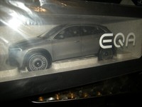 1:18 Nzg Mercedes-Benz Eqa Designo Mountaingrau/Grey Magno In Ovp