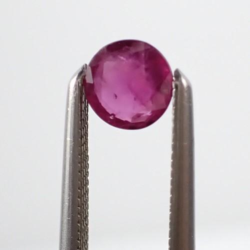 Natural Round 4.1mm Purplish Red Color Ruby Loose Gemstone, 0.27 carat, L08 - Picture 4 of 8