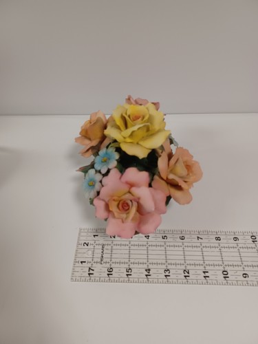 Statuina Cesto Vintage Porcellana Fiori Primaverili di Capodimonte Made In Italy - Foto 10 di 14