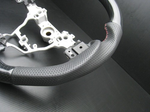 MIT Toyota Corolla iM 2014-2018 Carbon Fiber look leather steering wheel-SPORTS - Foto 5 di 12