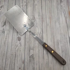 VTG Robinson Knife Co Stainless Solid Spatula Turner Flipper Wood Handle READ