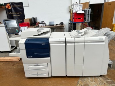 Profi-Drucker Xerox Color 560 + Broschüren-Finisher (C/Z-Falz) + Fiery RIP!
