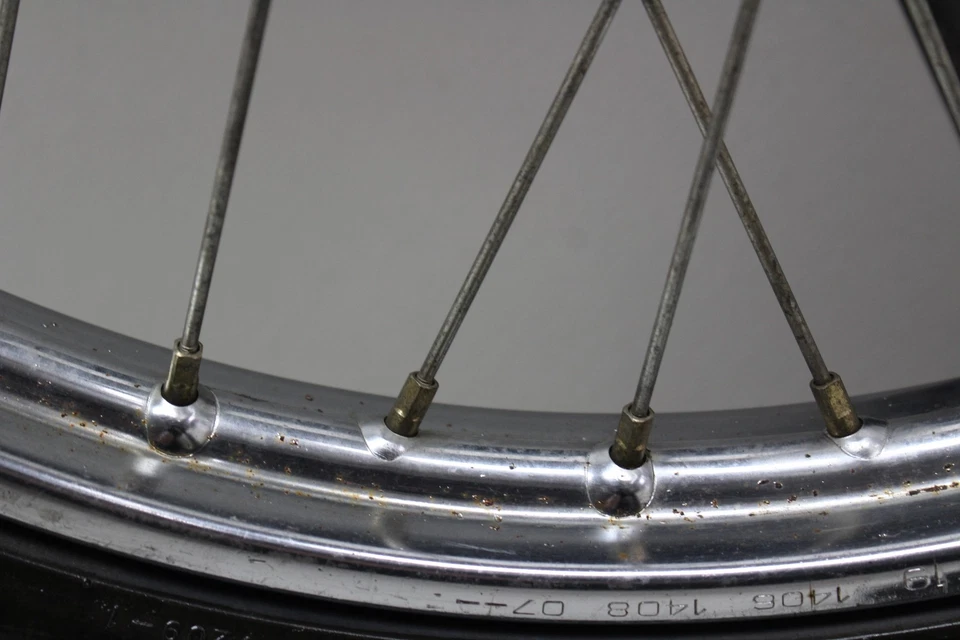 2001-2003 HONDA XR100R FRONT WHEEL RIM - Image 3 of 4