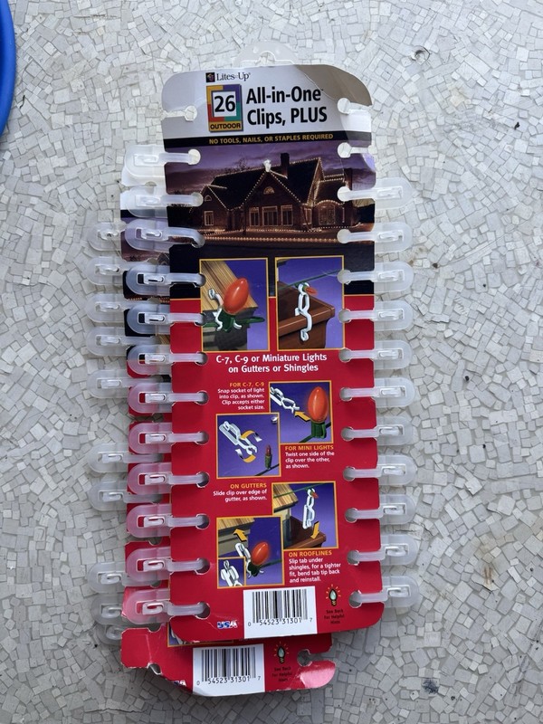 Lites-Up All-in-One Clips, PLUS Outdoor Gutter/Shingle C7/C9 Clear 26pk
