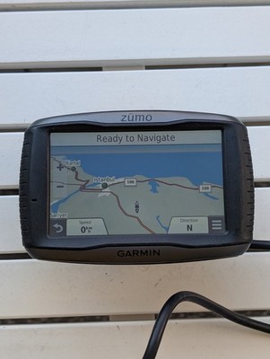 Garmin Zumo 590LM Motorcycle With Motorcycle And Car Mounts - Main Image