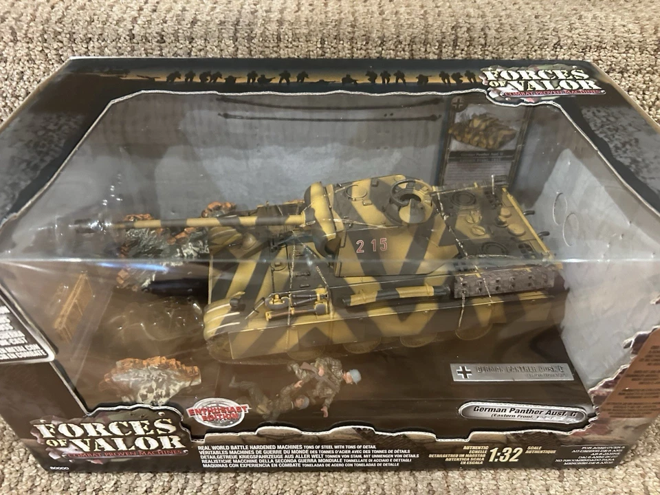 Unimax Forces of Valor 1:32 German Panther Ausf. G Eastern Front 1945, No. 80226 - Image 2 of 4