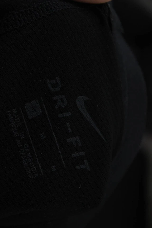 Nike Womens Textured Drawstring Mini Shorts Black Size M - Image 4 of 4