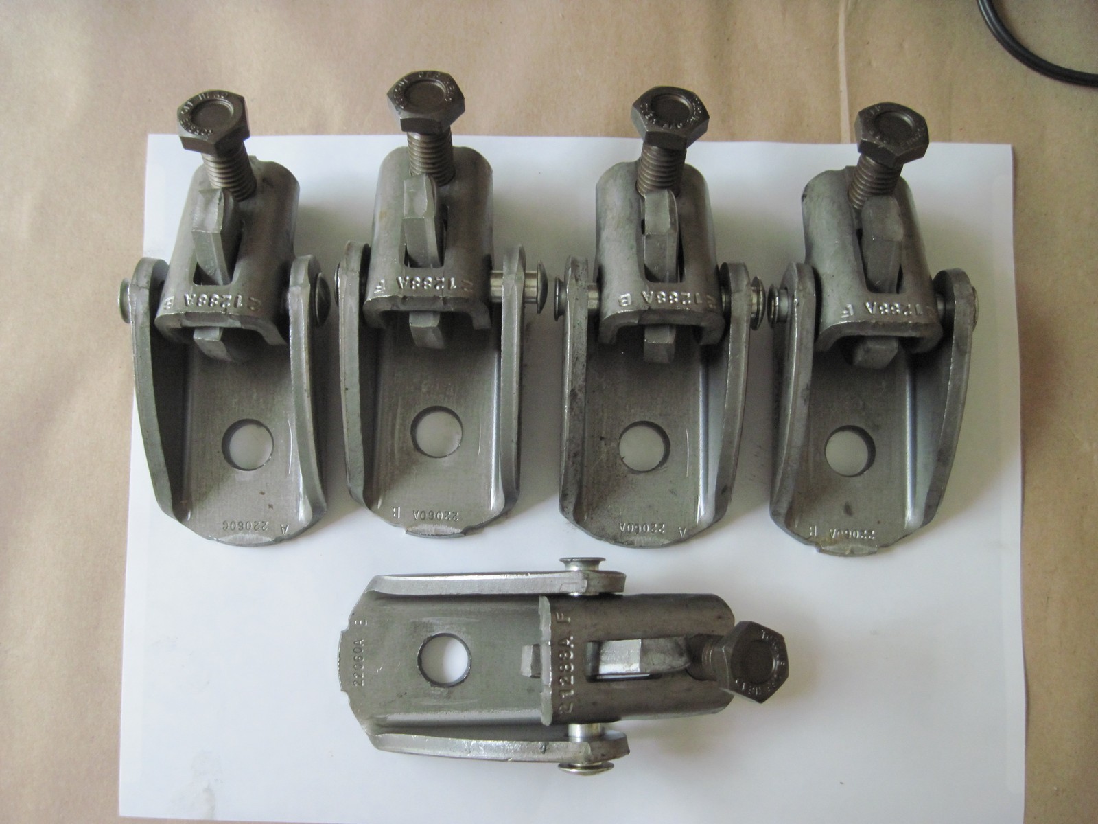 (Qty 5) Eaton Tolco 980 1/2 PLN Universal Swivel Sway Braces 1/2" Bolt Hole