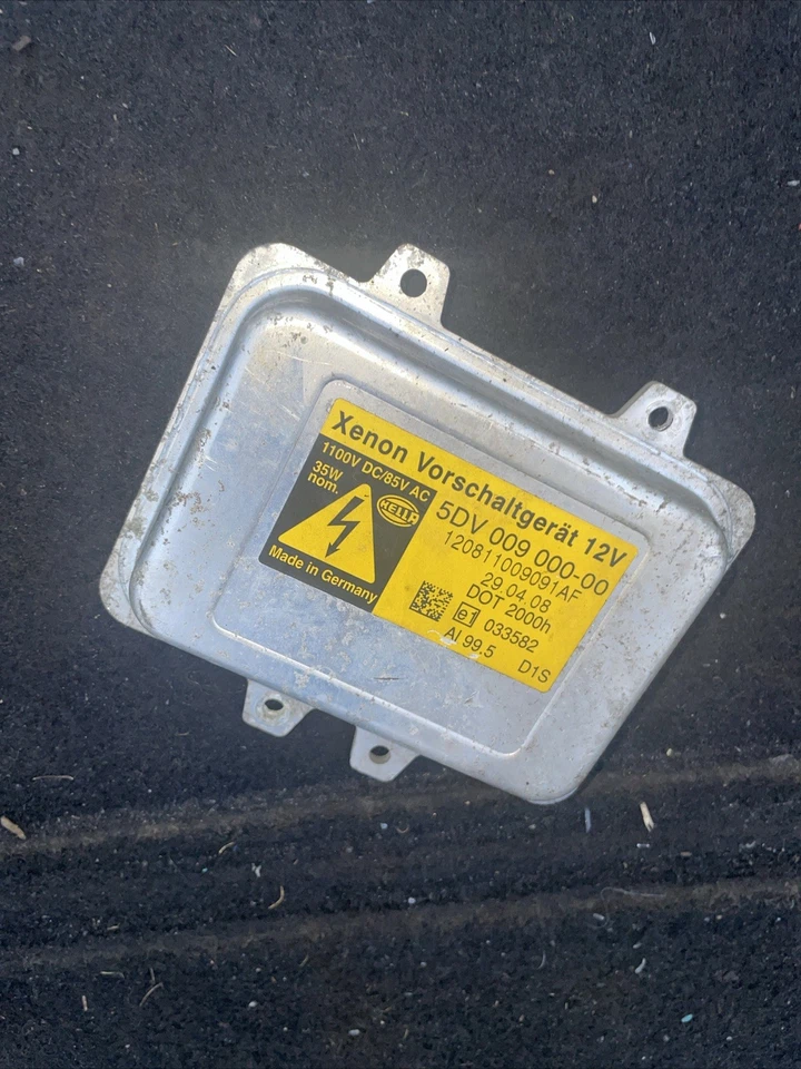 MÓDULO DE FAROS DE CAJA DE XENÓN CADILLAC ESCALADE 2007 2008 2009 2010 2011 5DV009000 Foto 3 de 3