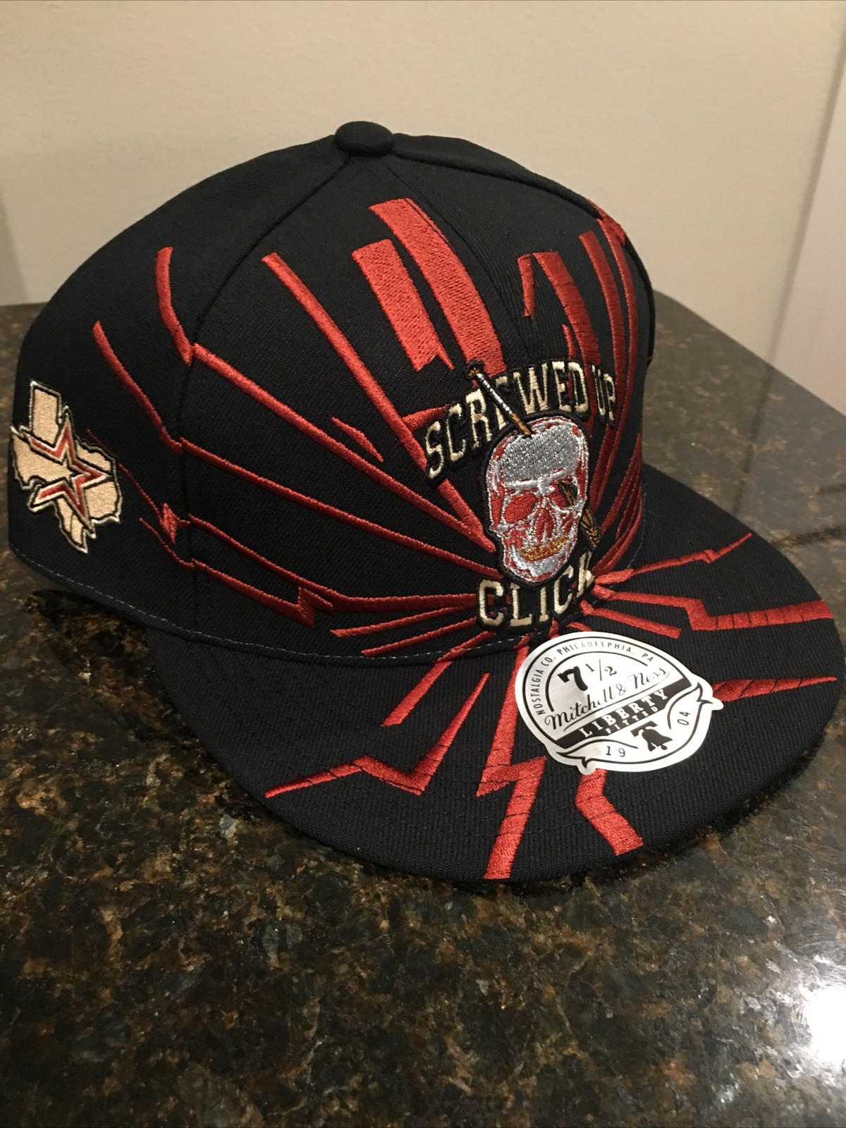Picture 2 of 5