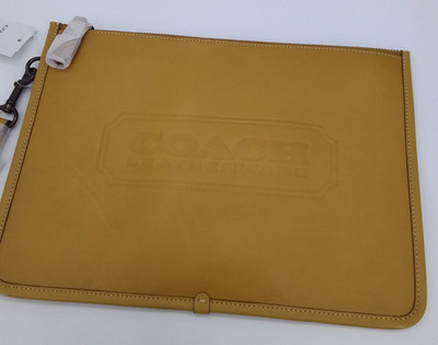 Coach Chartertasche Coach Logo groß Multifunktionstasche CC118 in Flachs NEU