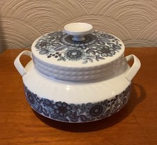 Pontesa The Castilian Toledo Collection Eisenstein Terrine mit Deckel. 