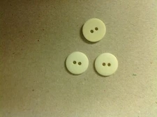 NEW 25PC BAG 5/8 INCH NATURAL/OFF WHITE  DULL/MATTE FINISH BUTTONS