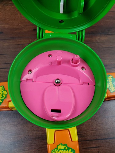 Vtg 1987 TOMY Mr. Mouth Game 100% Complete & Working w/ Instructions & Box - Picture 5 of 9