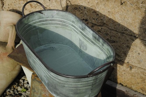 Zinkwanne oval, in antikgrün,hübsches Pflanzgefäß,in 3 Größen