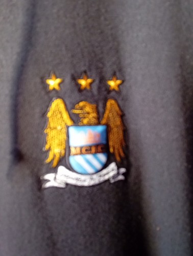 Manchester City Zipped Hoodie - Picture 3 of 10