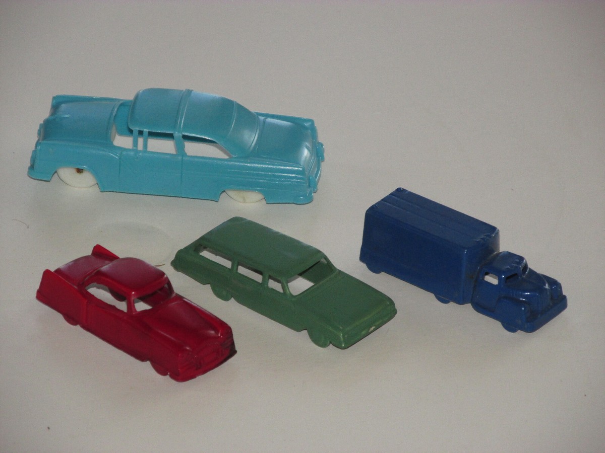 Vintage Plastic Toy Cars &Trucks, 14 items, various makers (see